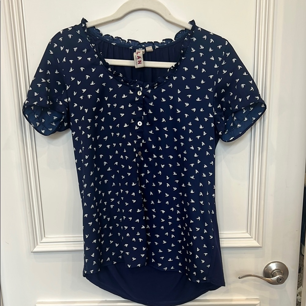 EUC DOLAN west coast Sydney ruffle blouse. Size XS